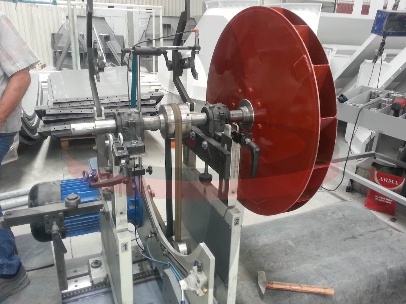 Horizontal Balancing Machine H-IRB 300