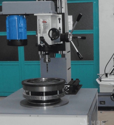 Vertikale Bohrmaschine